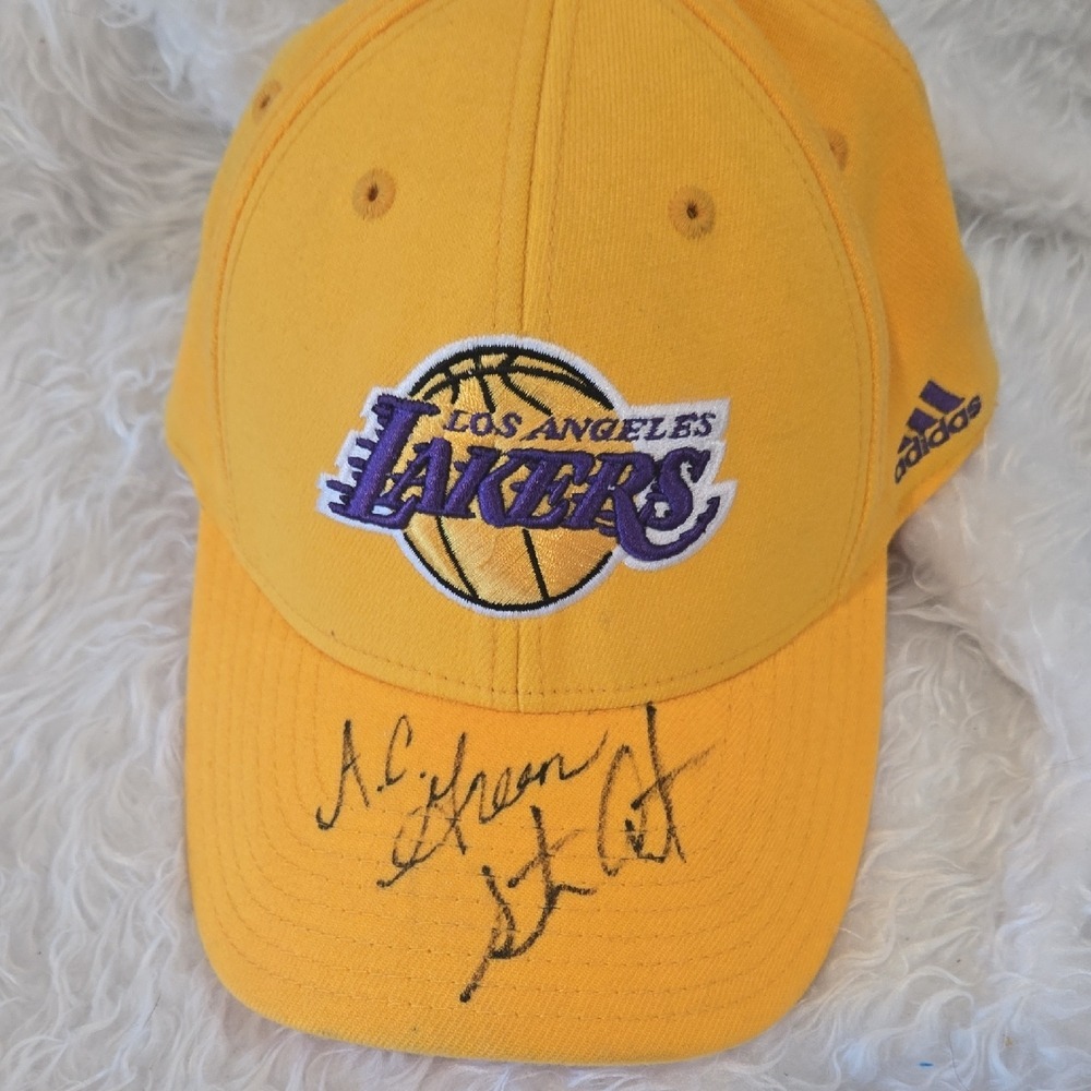 Adidas Los Angeles Lakers Hat Yellow Fitted S/M Signed A.C. Green NBA Basketball